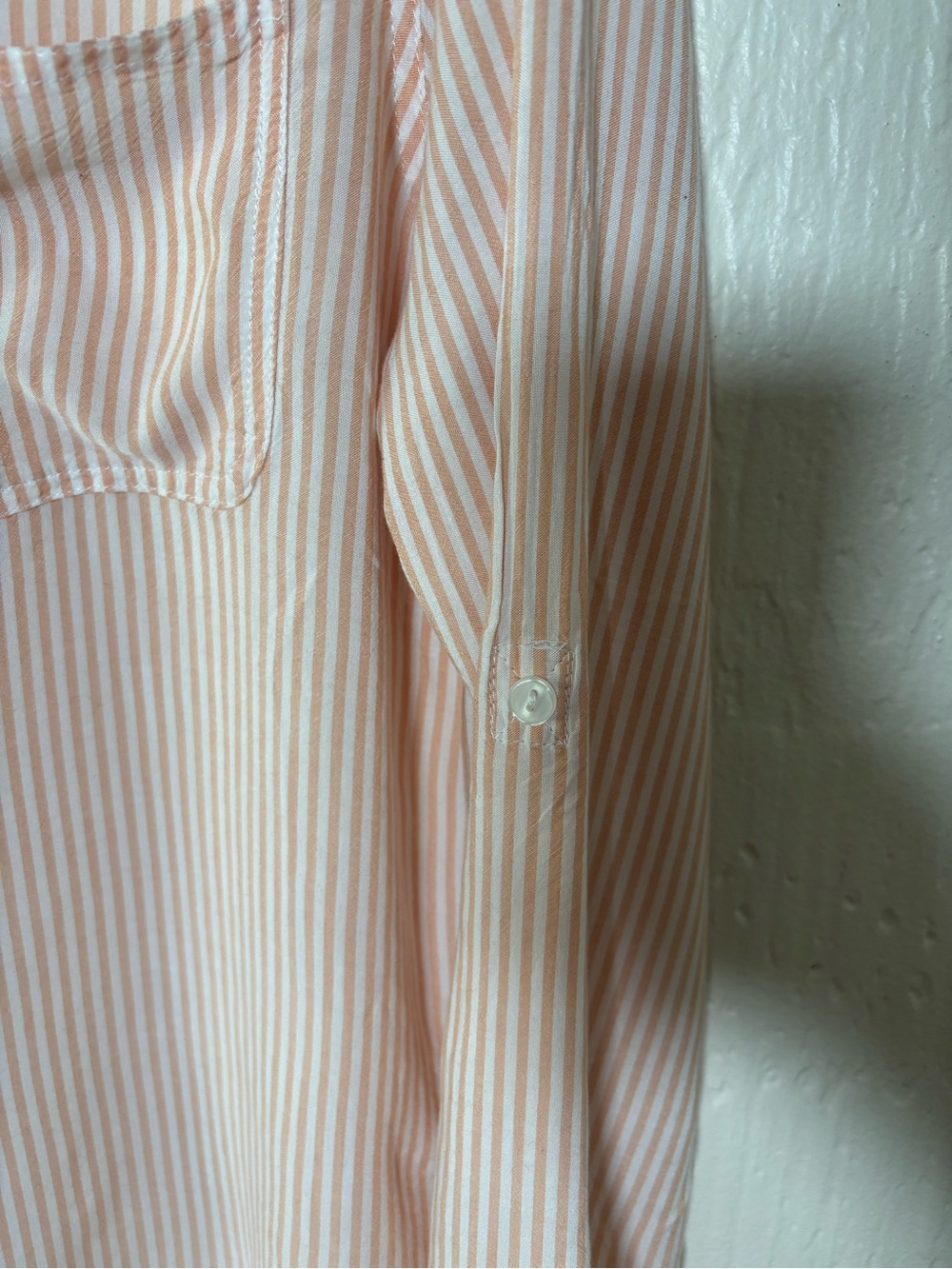 Velvet Heart Peach and White Striped Button-Front Shirt Women Size Large - Picture 6 of 15